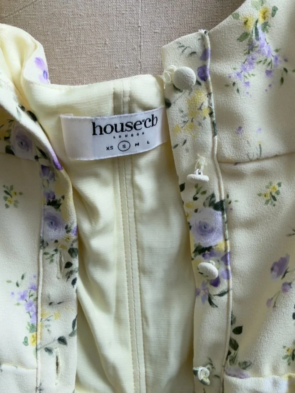 House of CB- Annabella Lemon Floral Midi Sun Dress Size Small Picnic Softgirl - Picture 6 of 7